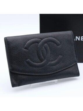 Chanel Jumbo CC Logo Bifold Wallet Caviar Leather Black
